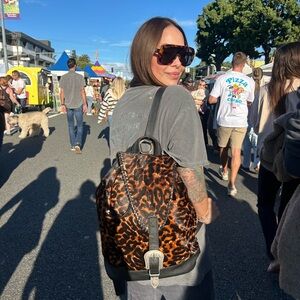 Chic Leopard Print Women's Backpack